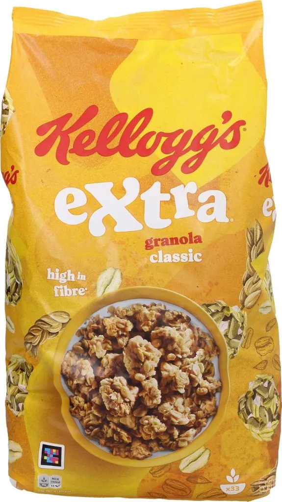 Kelloggs Extra Classic Crunchy Muesli Crunch Clusters Pack 1500g