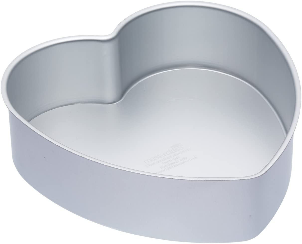 KitchenCraft Kitchen Craft MCSA18 Heart-Shaped Cake Tin with Loose Base Sauce, Silver, 25 x 25 x 7.8 cm