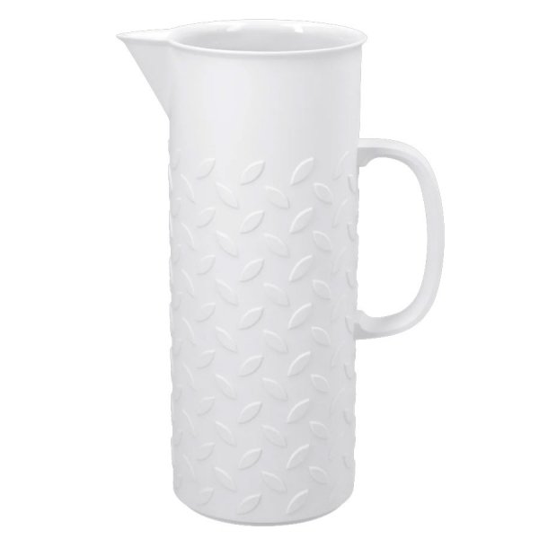 Mandorla porcelain jug, white, by KPM