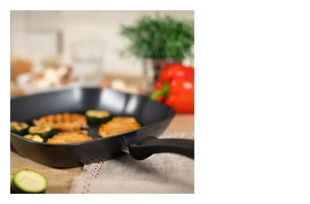 KUHN RIKON 31274, Square, Grill Pan, Black, Titanium, Aluminum, Bakelite, Ceramic, Gas, Halogen, Induction, Sealed Plate