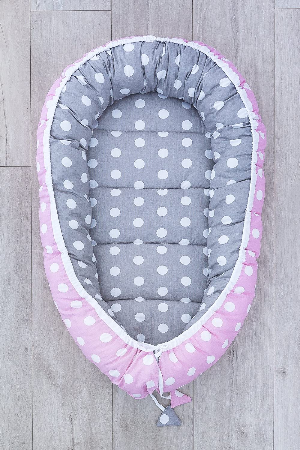 LOOLAY® Cot Bumper Cocoon 2-Sided Baby Cot Bumper Baby Cocoon Cosy Bed Baby Travel Cot (Stars Grey/White)