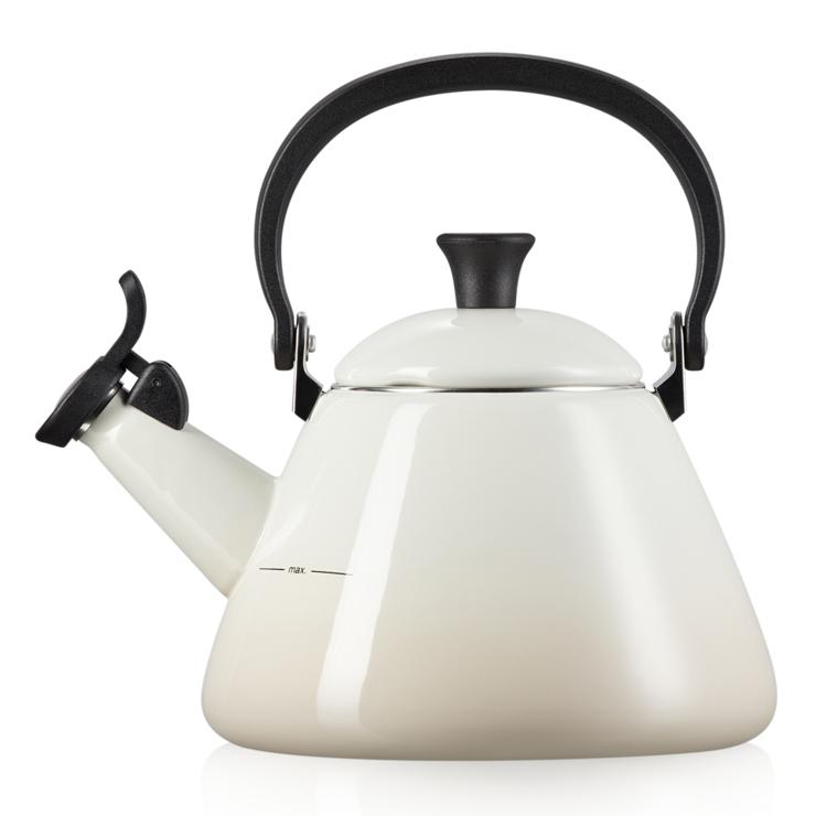 Le Creuset Kone Kettle With Whistle