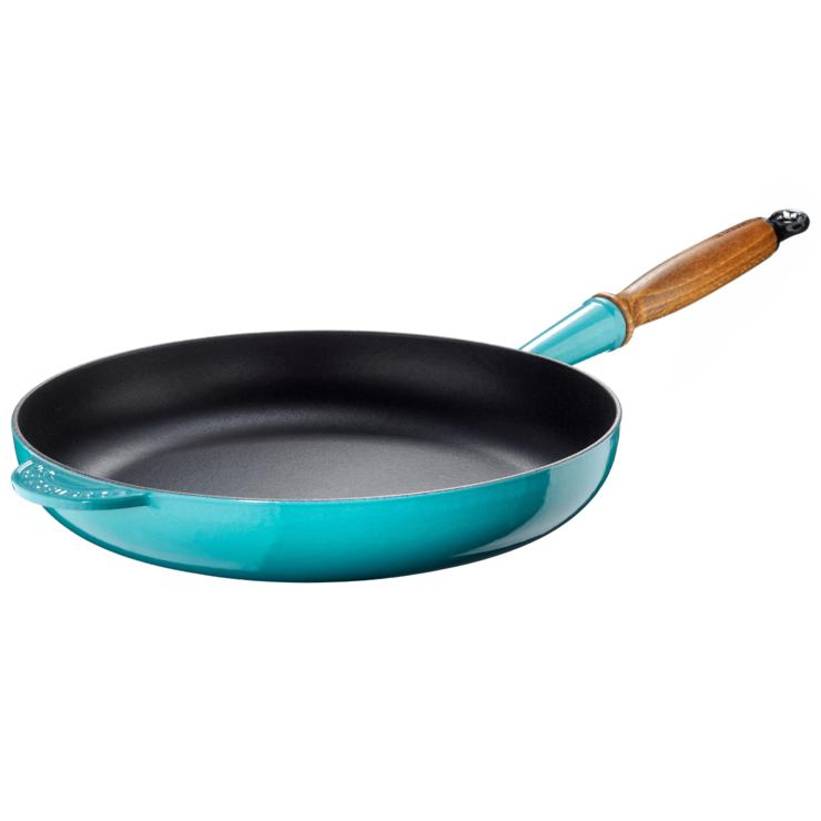 Le Creuset Pan With Wooden Handle 28Cm