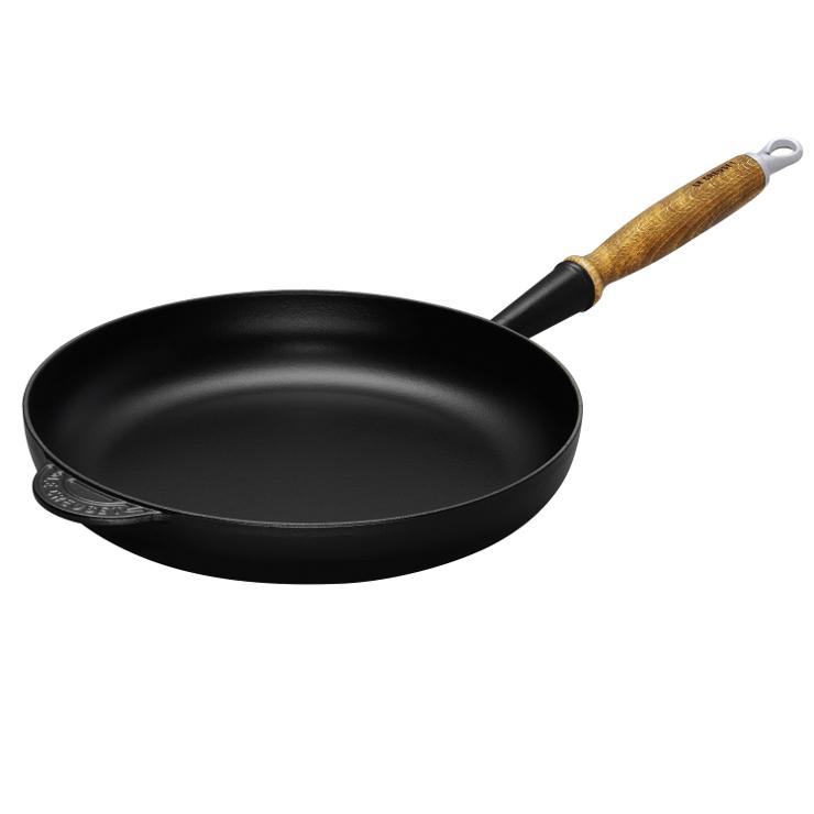 Le Creuset Pan With Wooden Handle 28Cm