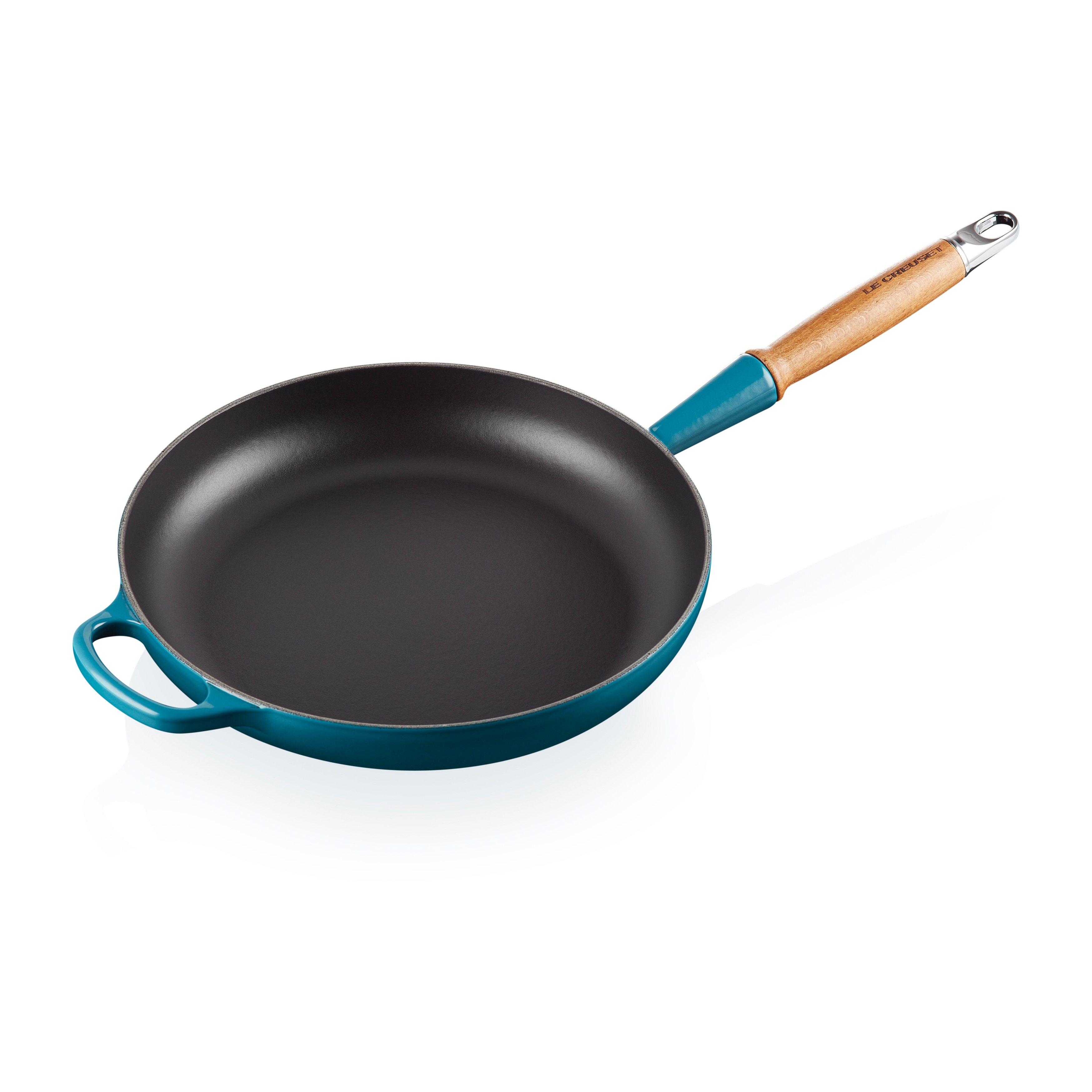 Le Creuset Signature frying pan with wooden handle, 28cm