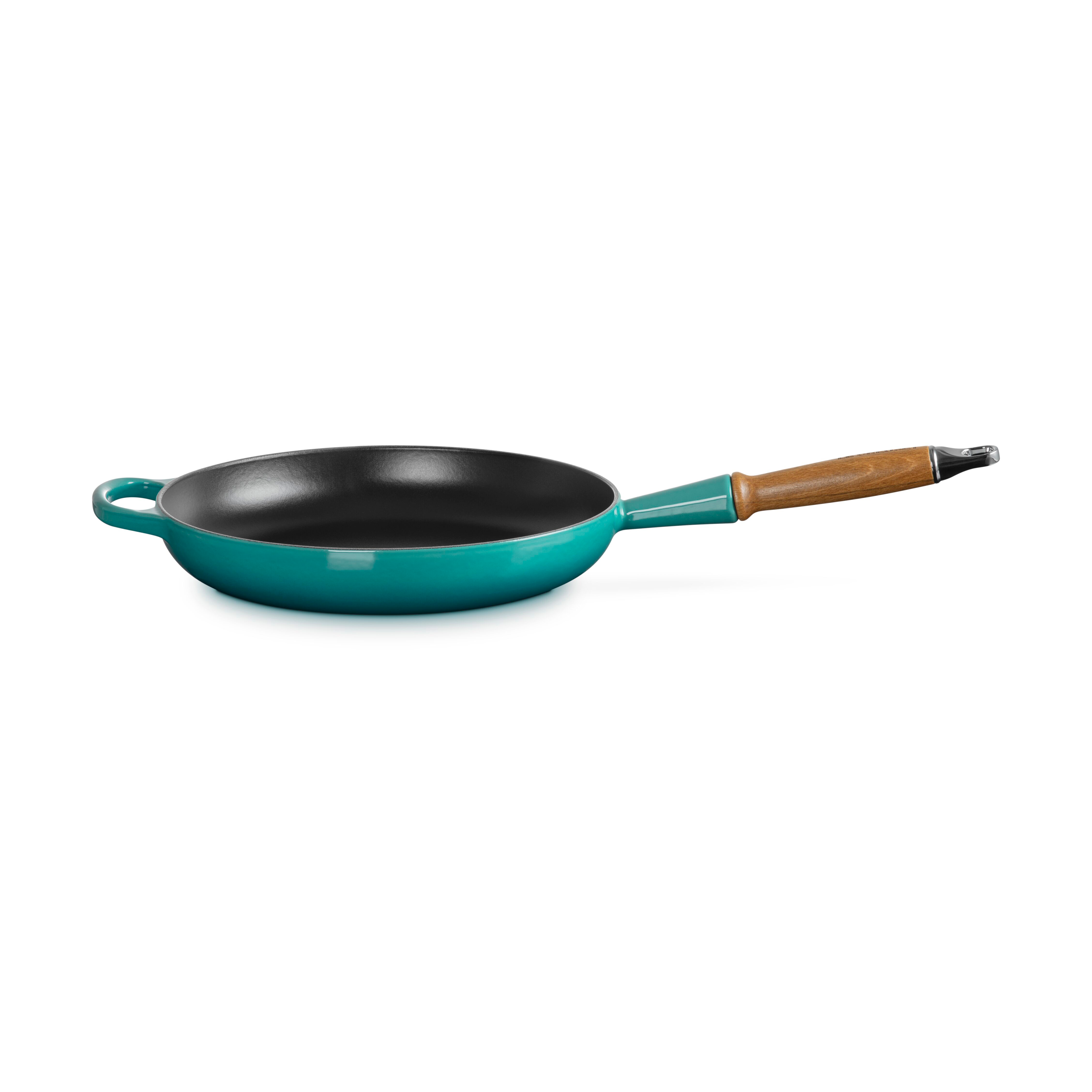 Le Creuset Signature frying pan with wooden handle, 28cm