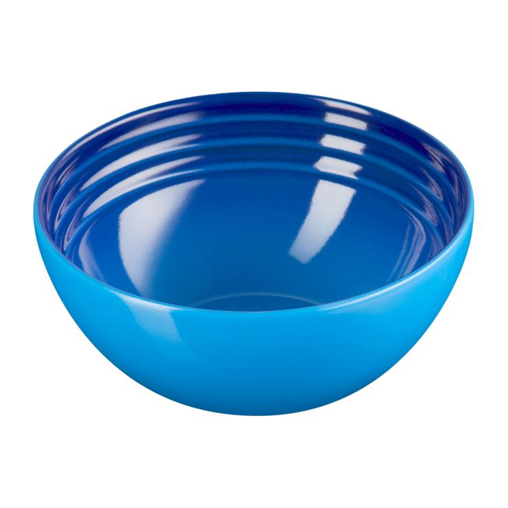 Le Creuset signature snack shell
