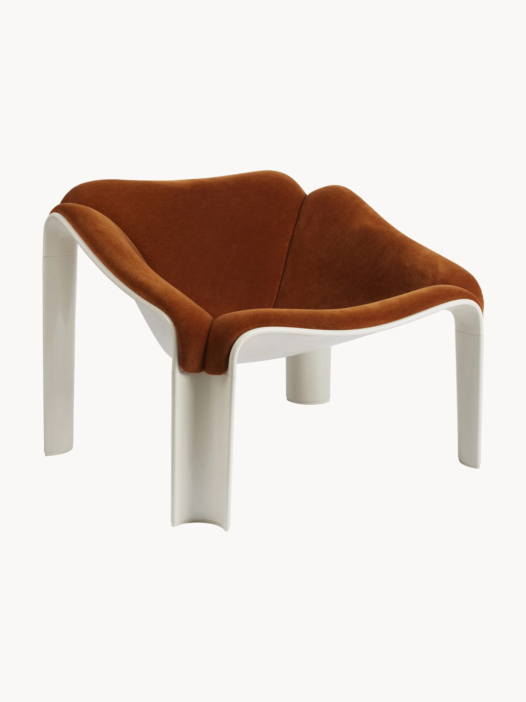 gubi Lounge chair F300