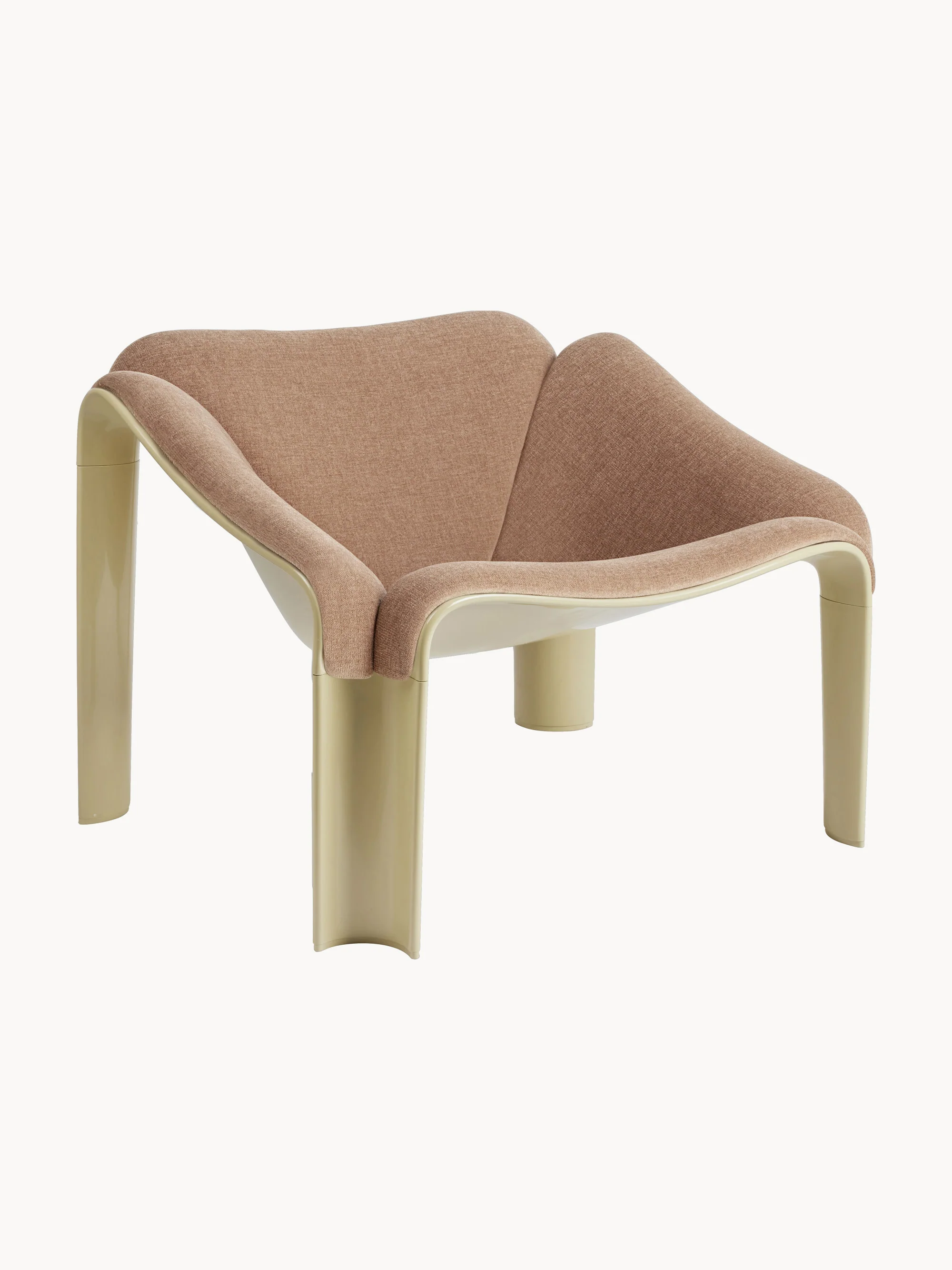 gubi Lounge chair F300