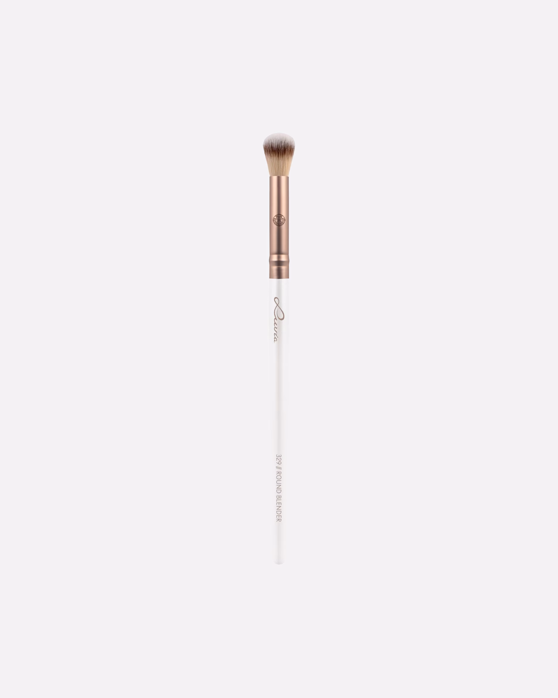 Luvia eyeshadow brush 329 // Round Blender - Prime Vegan Elegance