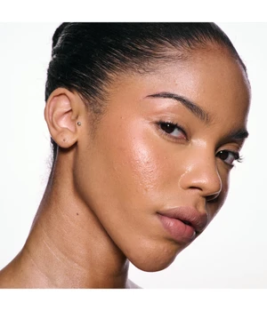 MAC Skinfinish Lightstruck Liquid Highlighter, Cherry Chrome