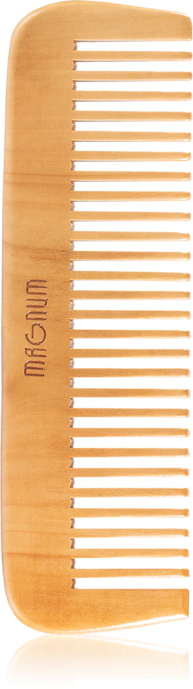 Magnum Natural comb made of pear wood