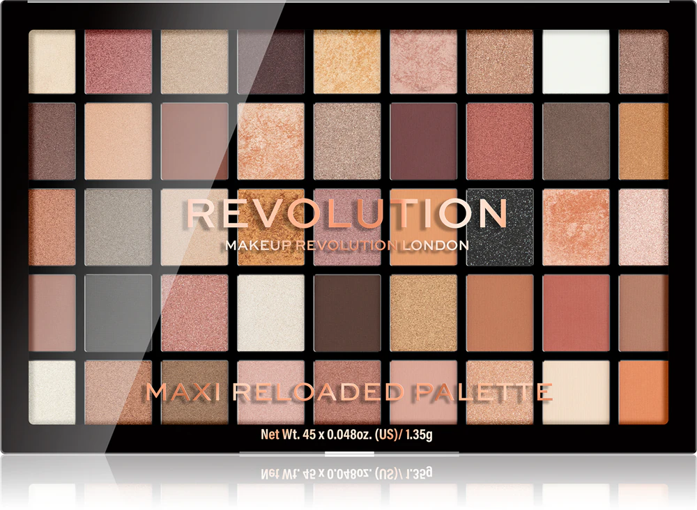 Makeup Revolution Maxi Reloaded Palette Palette with powdery eyeshadows