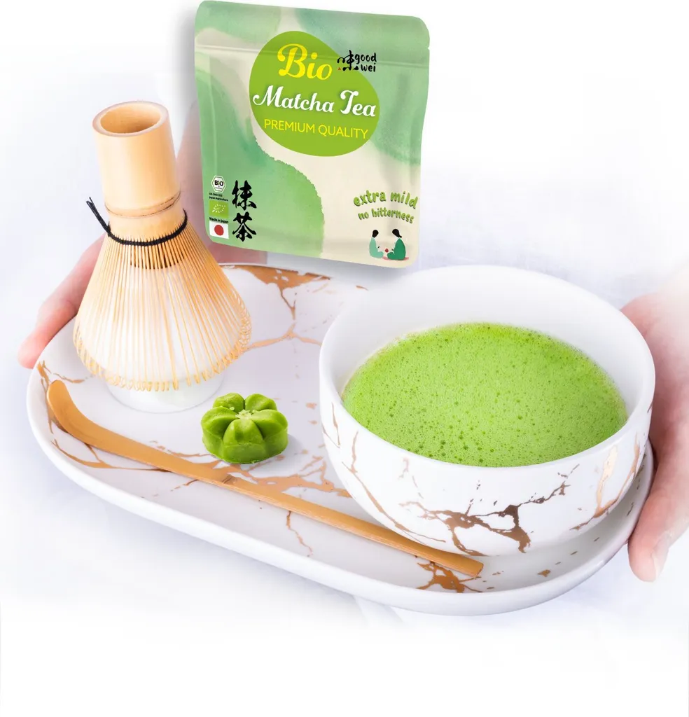 Goodwei Matcha Set "White Marble" with elegant bowl, whisk, whisk holder & ceramic tray + Matcha & Coconut – a set for matcha lovers 1265g
