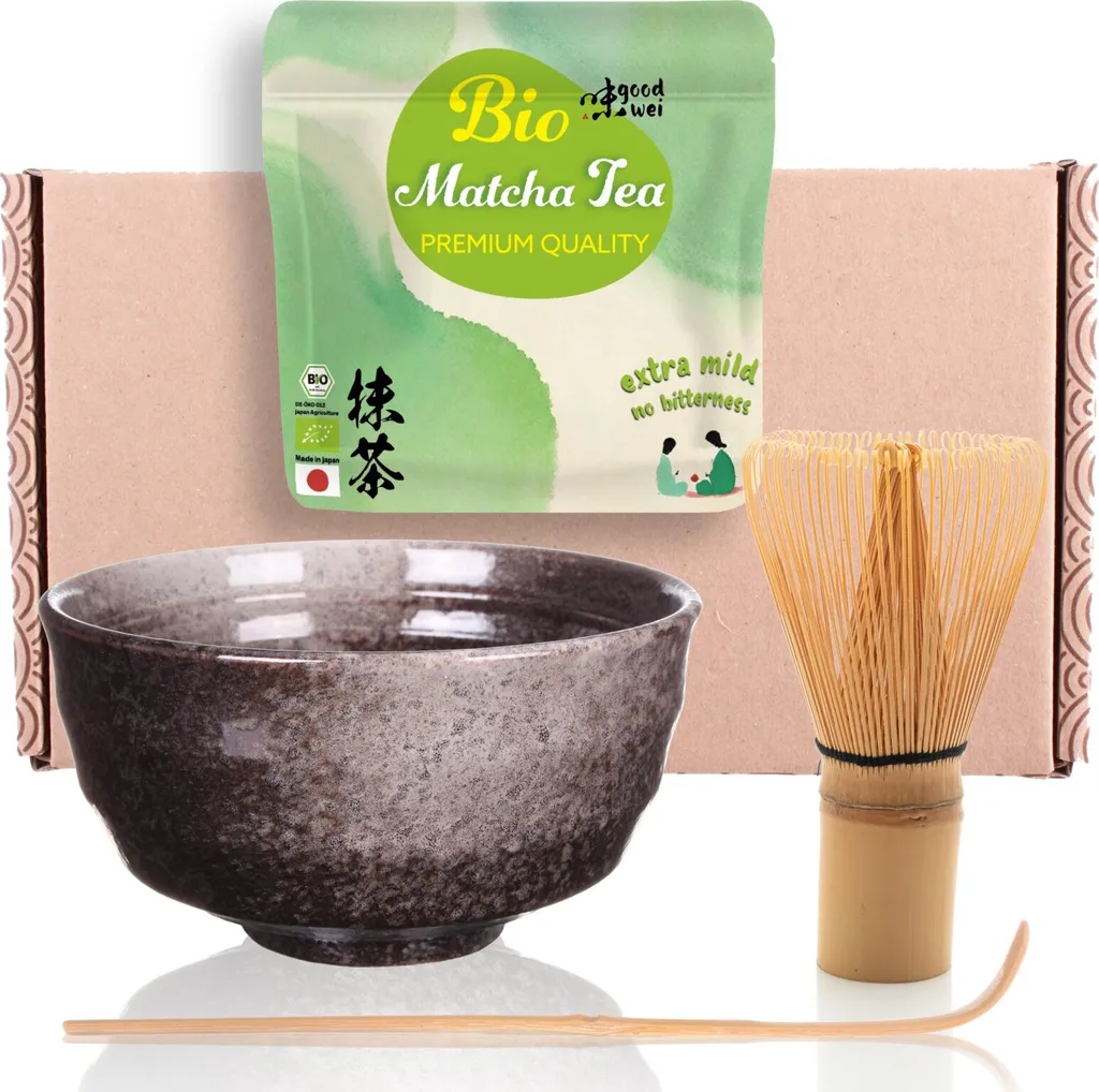 Goodwei Matcha tea ceremony set "Goma" with tea bowl, bamboo whisk and 30g premium matcha 552g