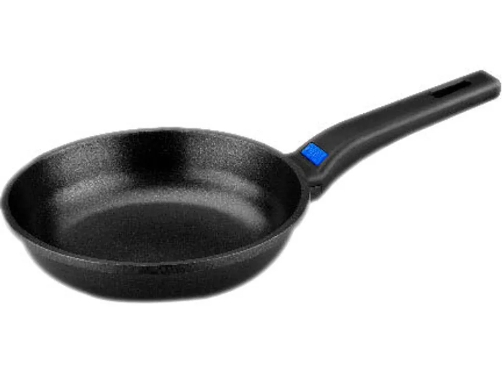 Pinti Monix Monix Solid 22 M350022 frying pan, 22 cm max. diameter, cast iron/cast aluminum, suitable for induction hobs, non-stick coating