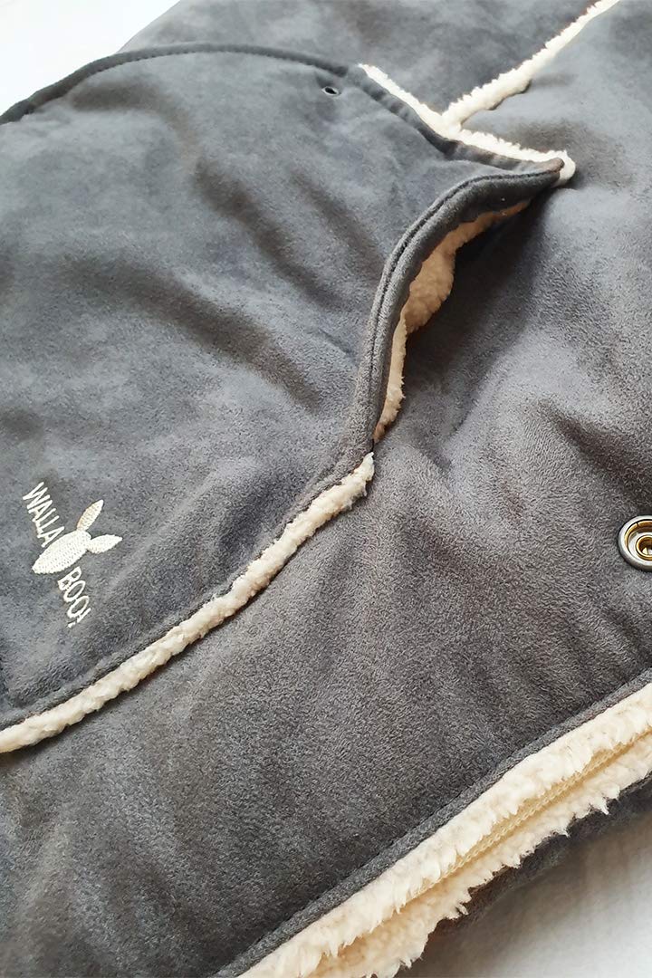 Wallaboo WVN.0306.029 Universal Footmuff for Pushchairs and Buggies with Teddy Plug, Wind and Weatherproof, 6 Months to 3 Years, Colour: Silver