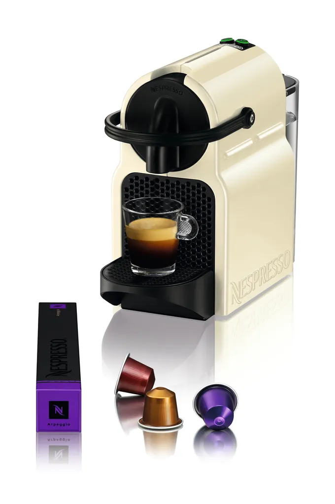 Nespresso DeLonghi Inissia EN80.CW Capsule Machine | 19 bar | White
