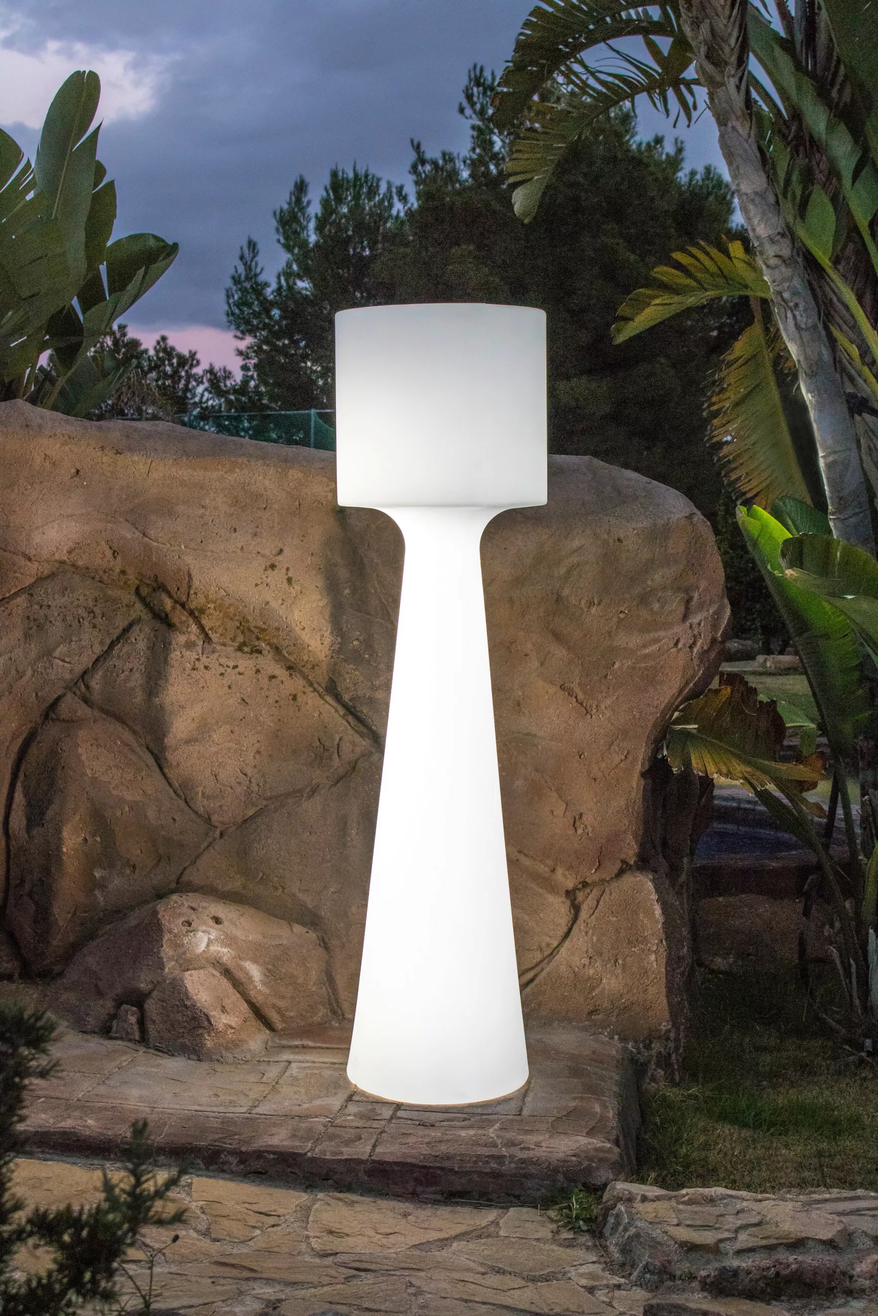 Newgarden LED Floor Lamp GRACE 140 Grace 37/140 cm
