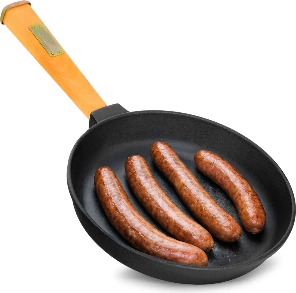 BIG-PAN 22cm diameter cast iron frying pan with detachable wooden handle, 43mm high. Suitable for gas grills, ovens, fire pits, and all stovetops, including induction.