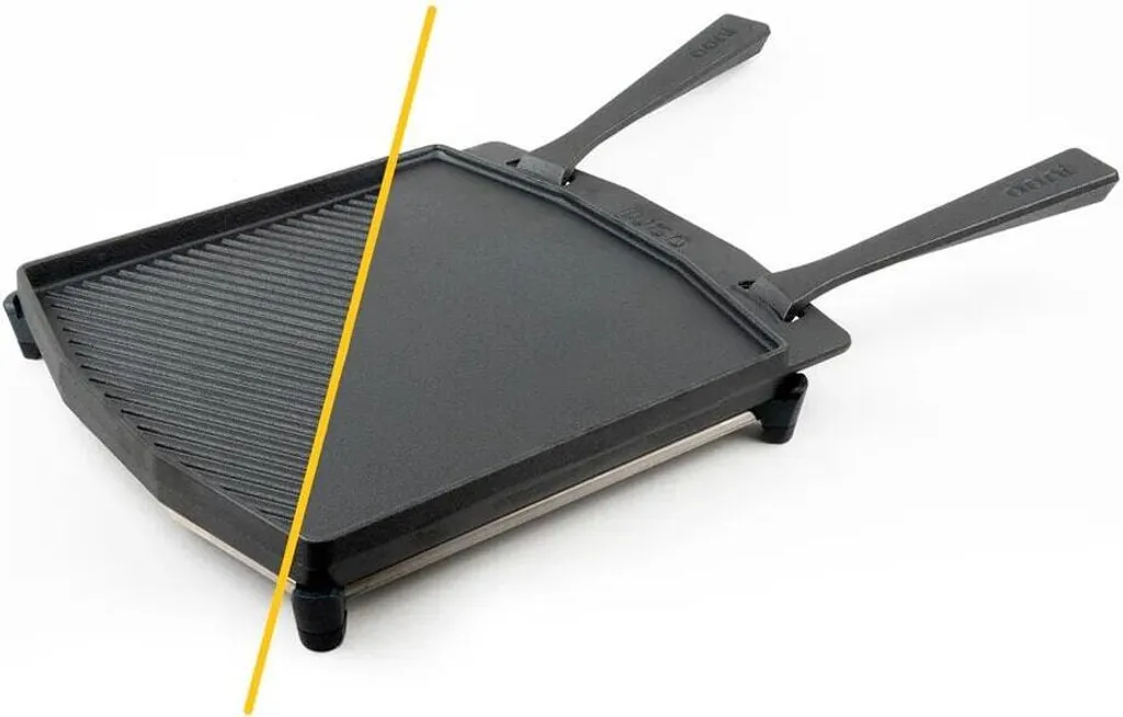 Ooni double-sided cast iron grill pan