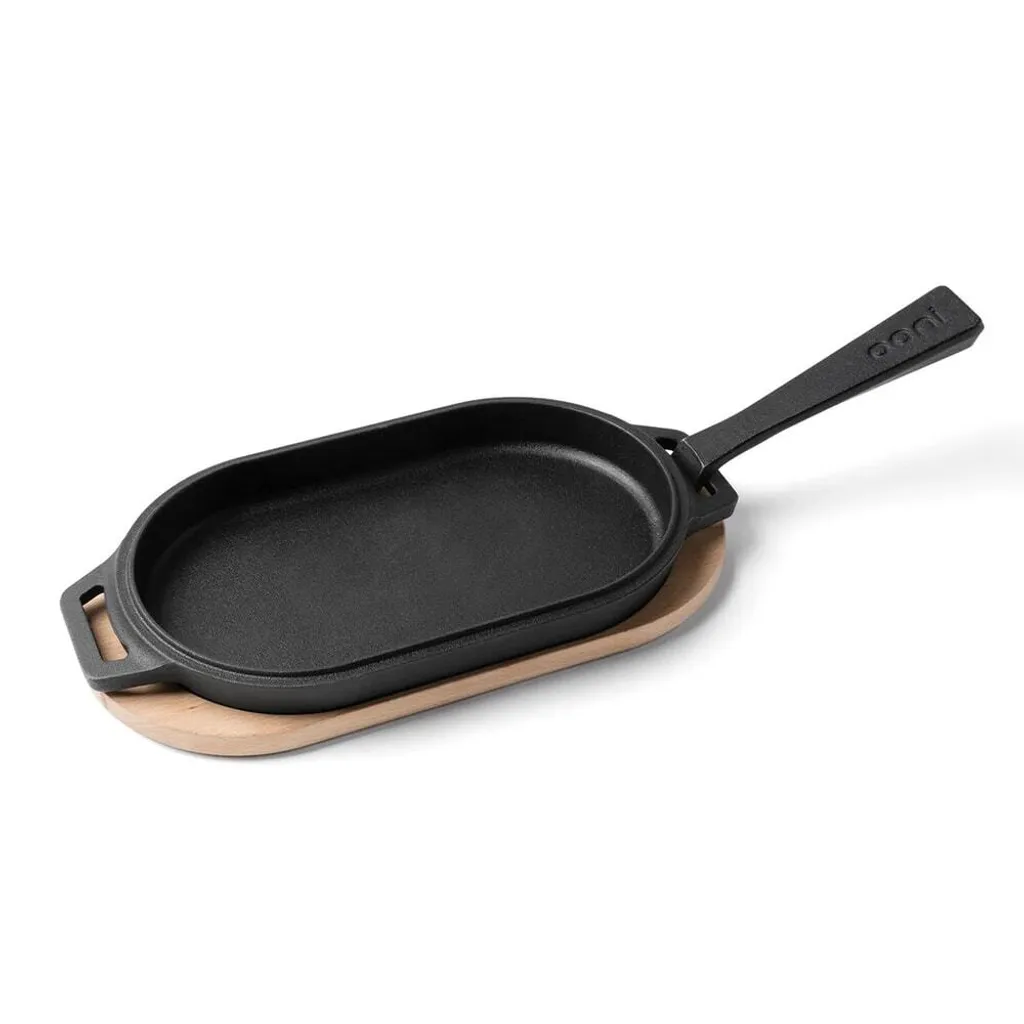 Ooni cast iron grill with black metal base