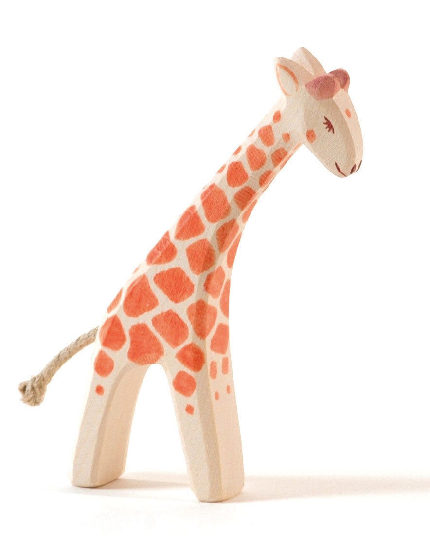 Ostheimer Giraffe Small Head Low