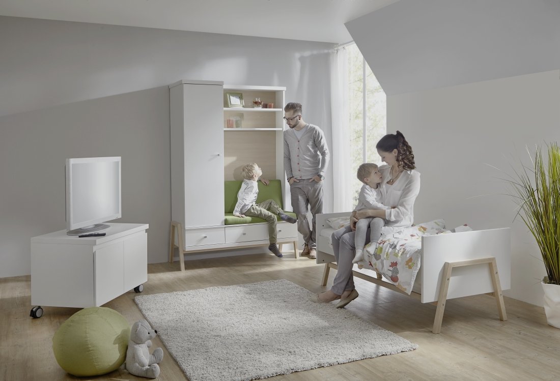 Schardt Sideboard 4 Wheels (Holly White)