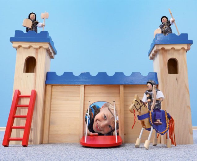 Betzold Large Wooden Castle
