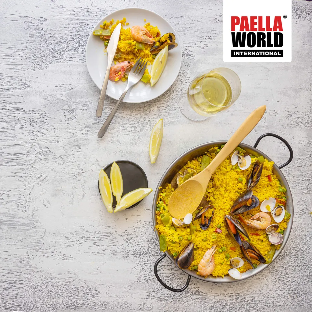 PAELLA WORLD Paella pan VALENCIANA D: 38cm - polished steel - two handles