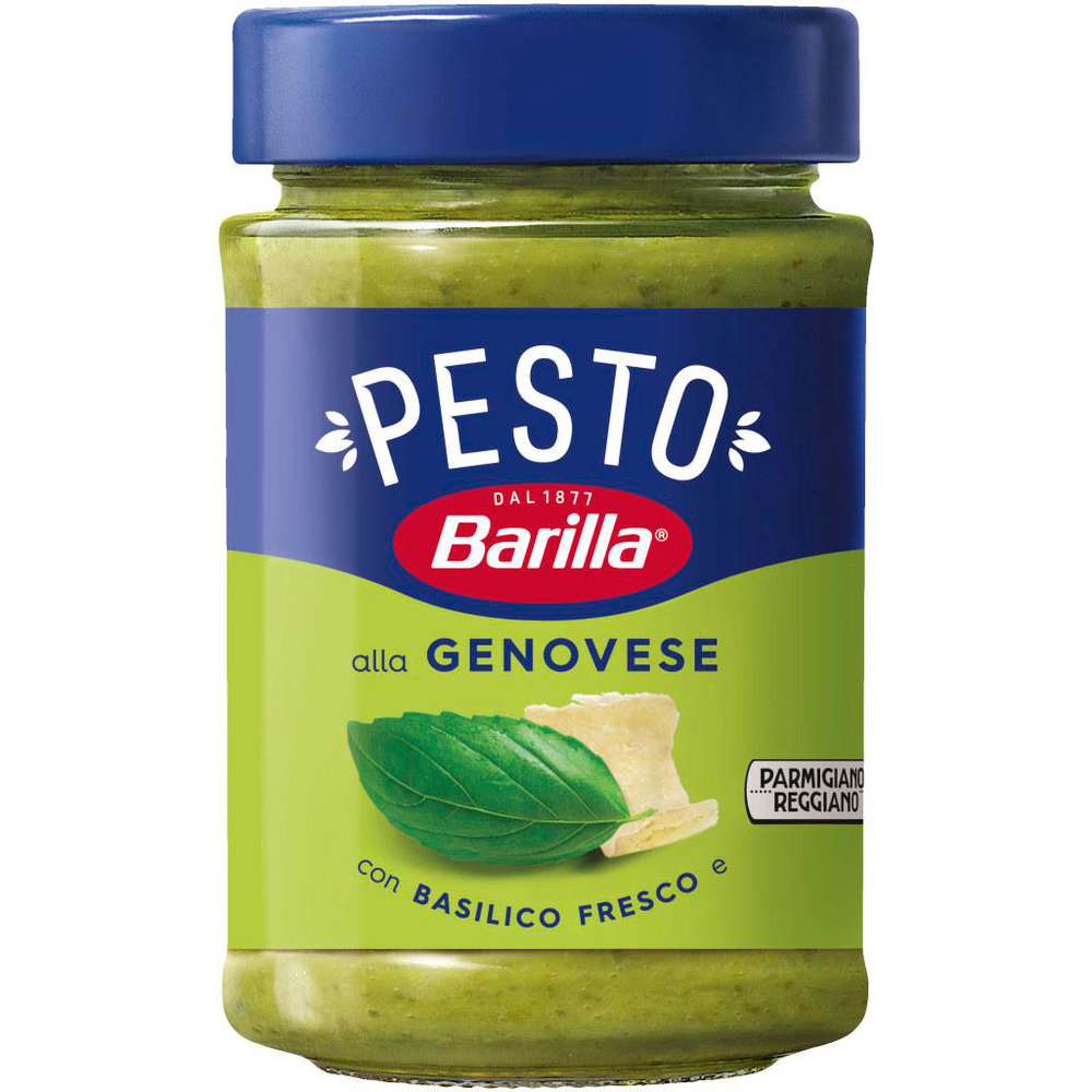 Barilla Pesto Genovese mit frischem Basilikum