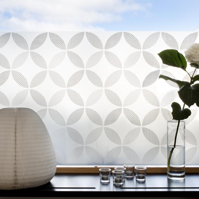siluett-frost Petals Decorative Window Film