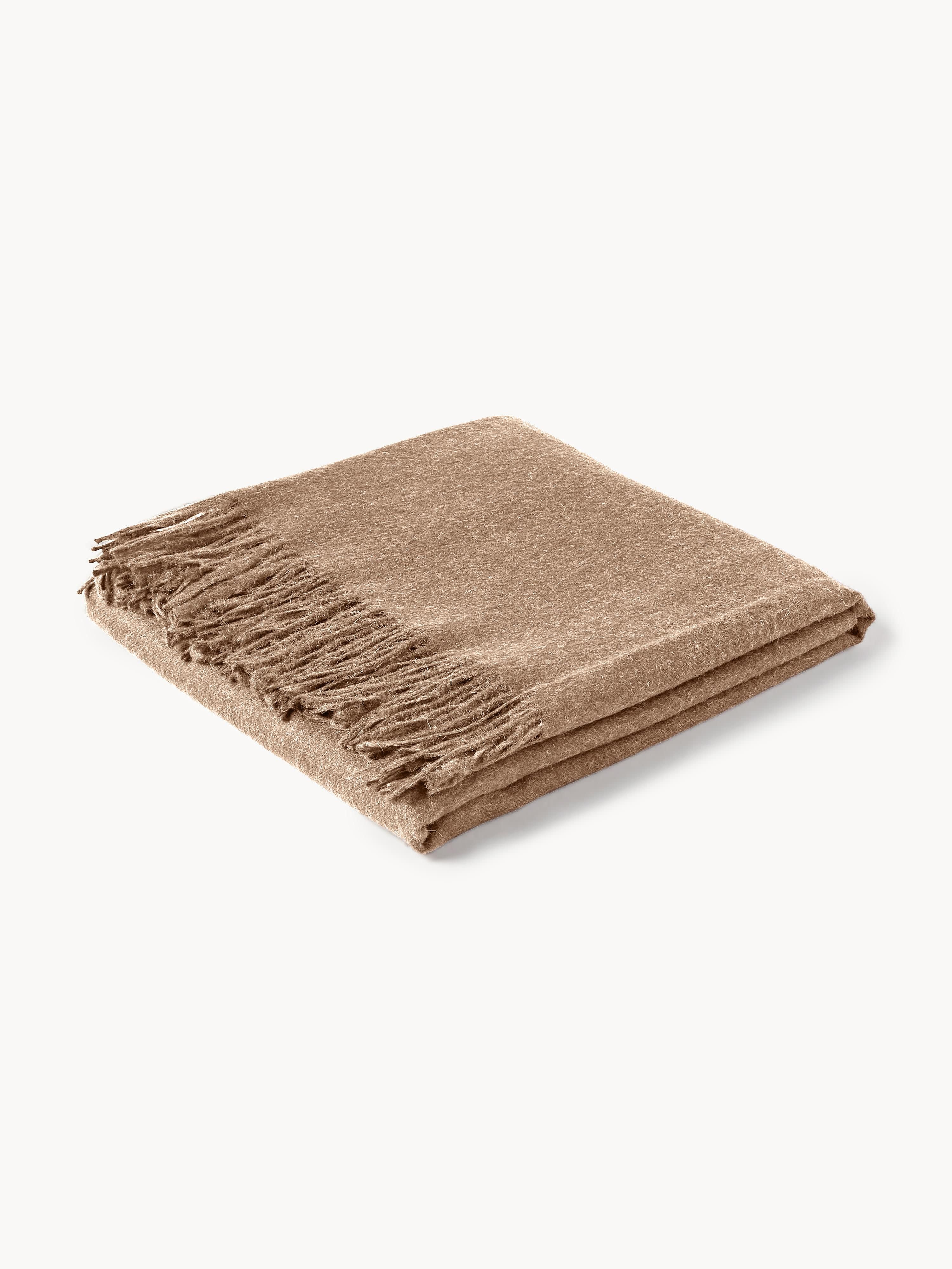 Elvang Luxury plaid made from baby alpaca wool, nougat