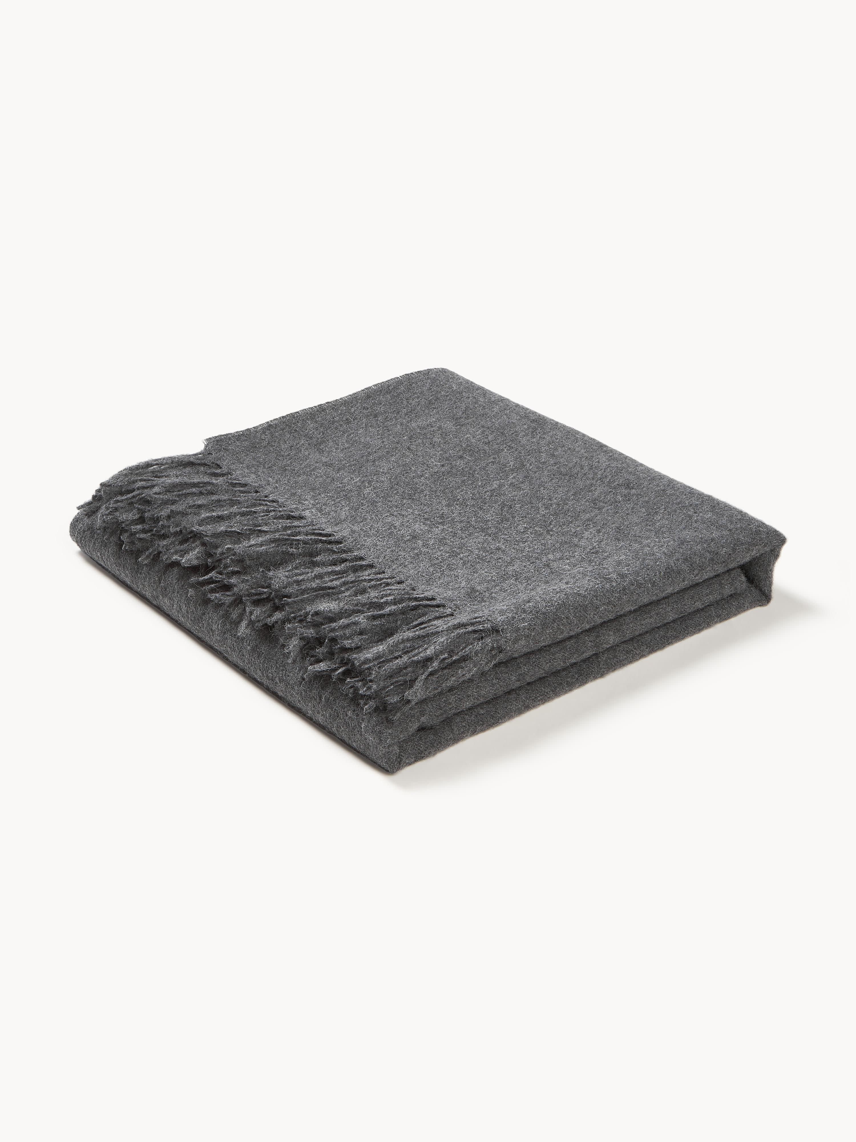 Elvang Luxury plaid made from baby alpaca wool, Dark grey