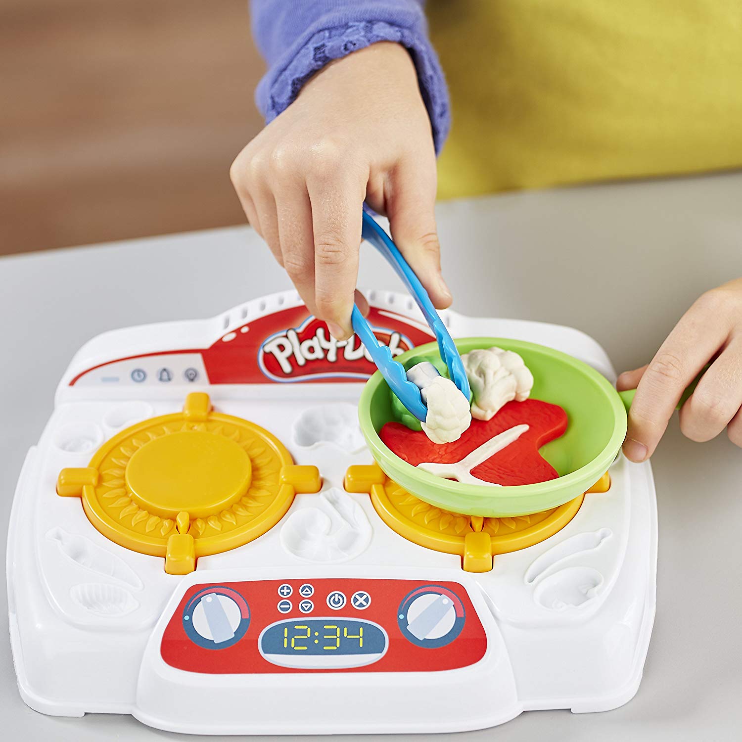 Hasbro Play Doh Kitchen Creations Sizzlin Stovetop A
