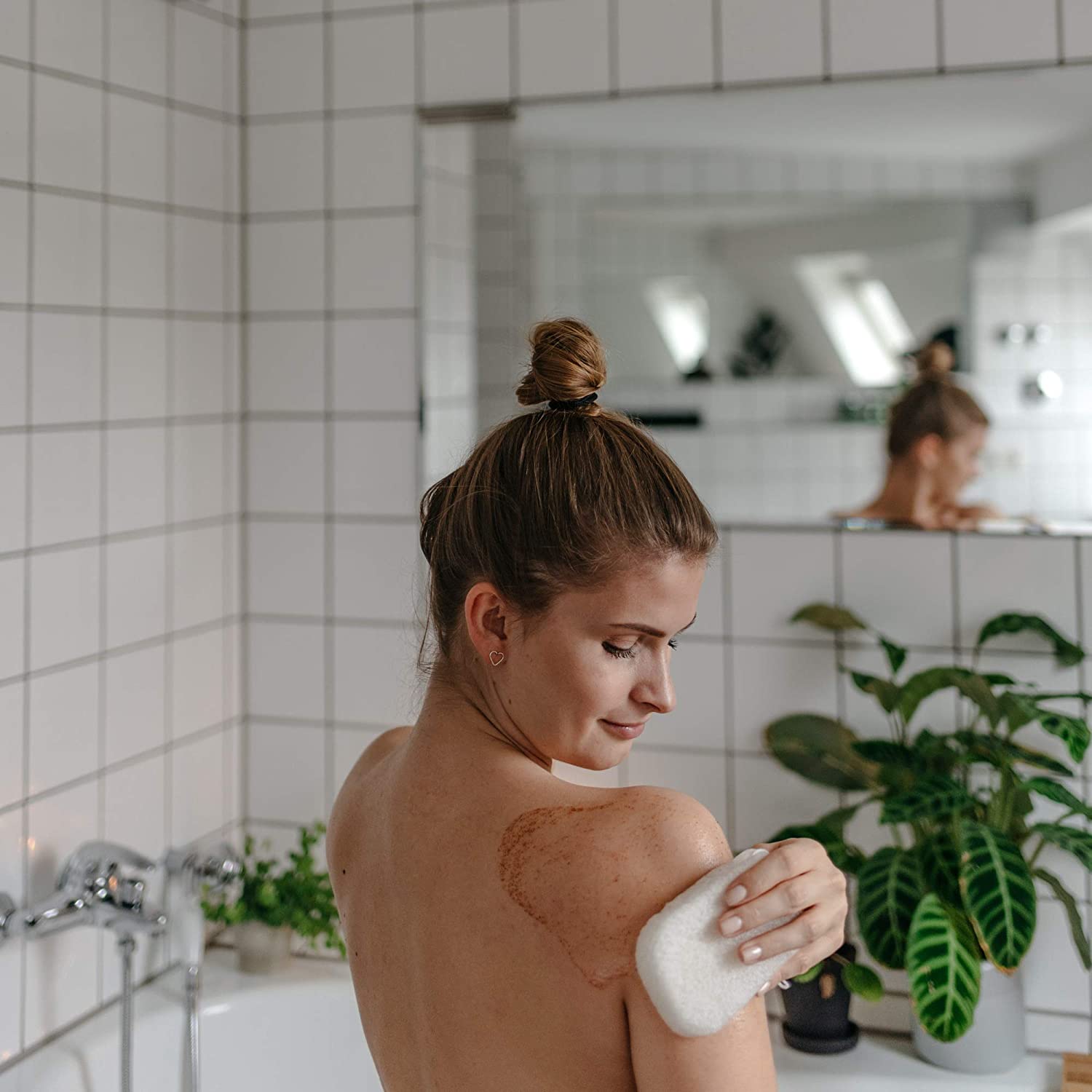 Yves Rocher Plant Peeling All Skin Types for Skin Like New.