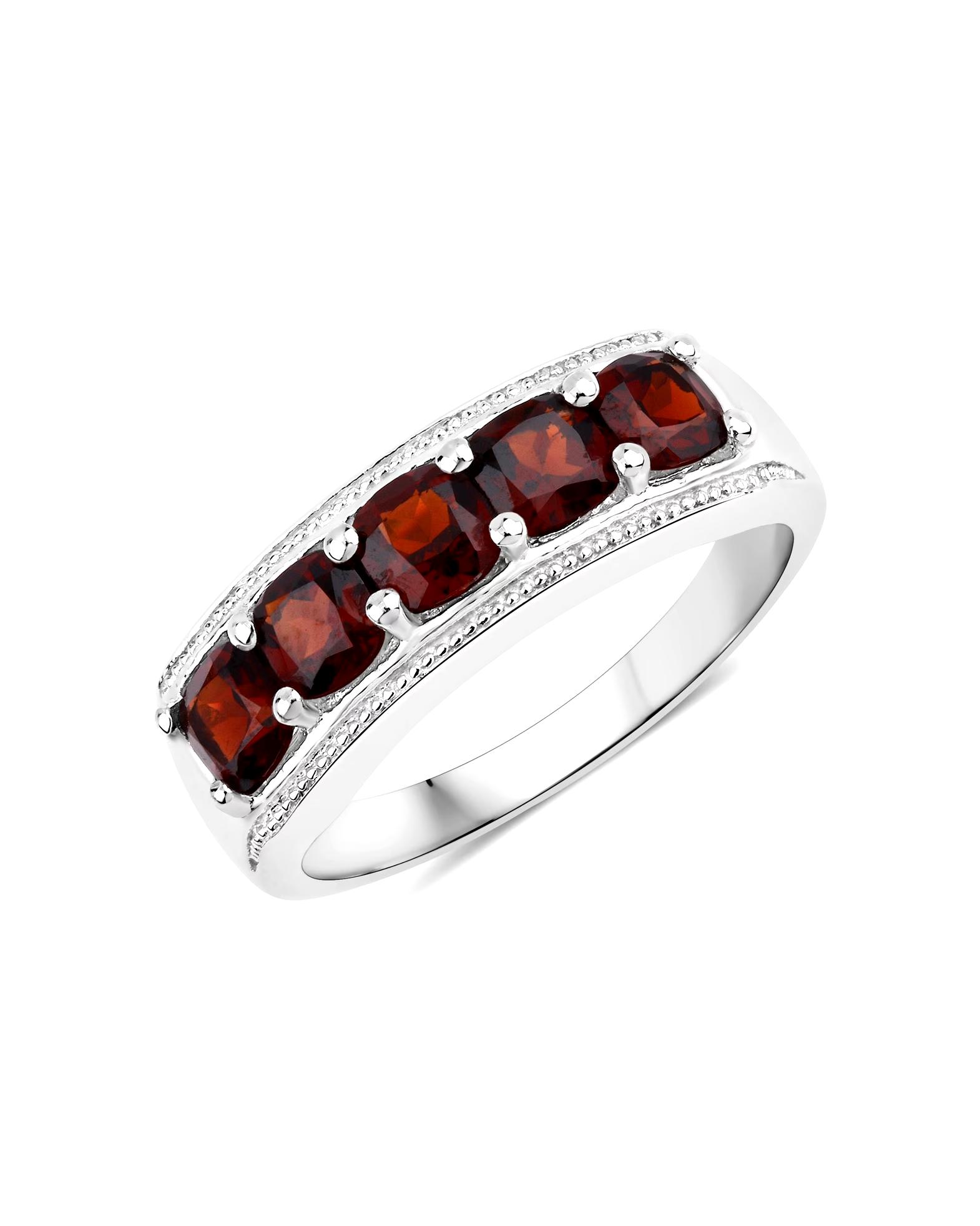 Rafaela Donata Ring Ring Sterling Silver Garnet in Silver