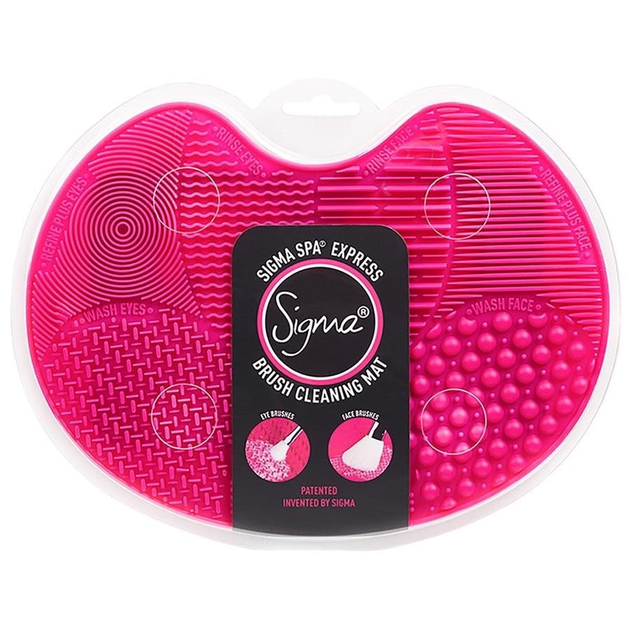 Sigma Spa Brush Cleaning