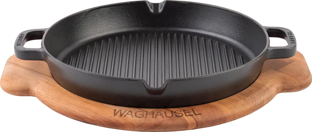 Sally's round cast iron pan with real wood trivet