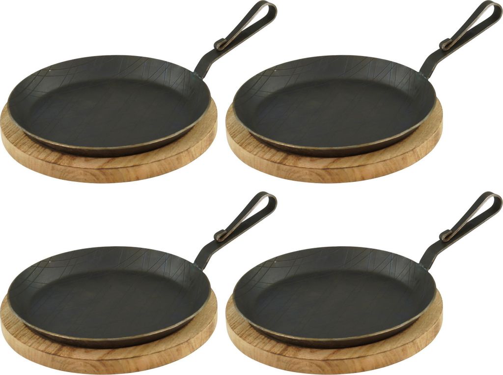 GVKECO Serving pan made of wrought iron with curved hook handle Ø 24 cm, 4 pieces including board