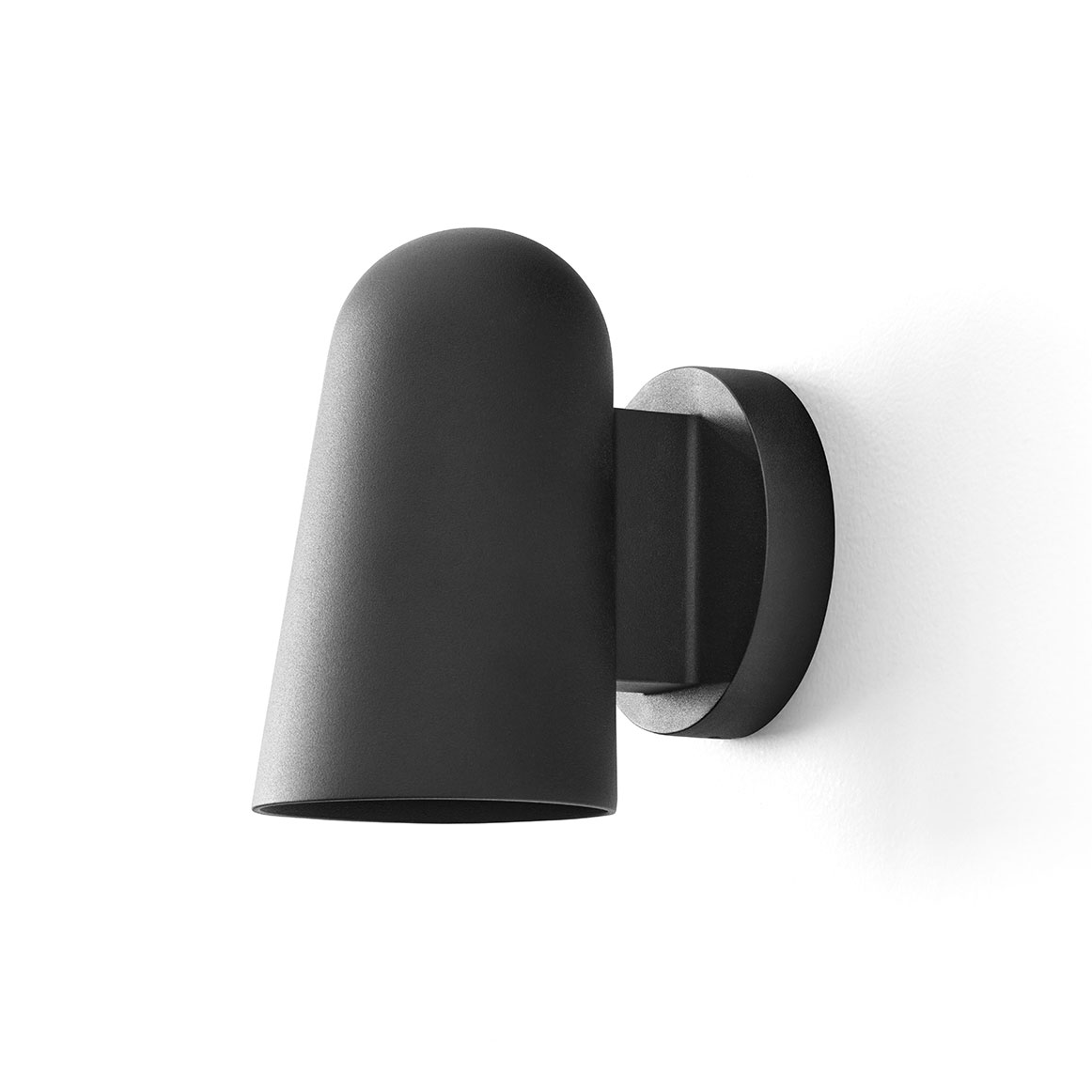 tradition Solid SC104 wall light