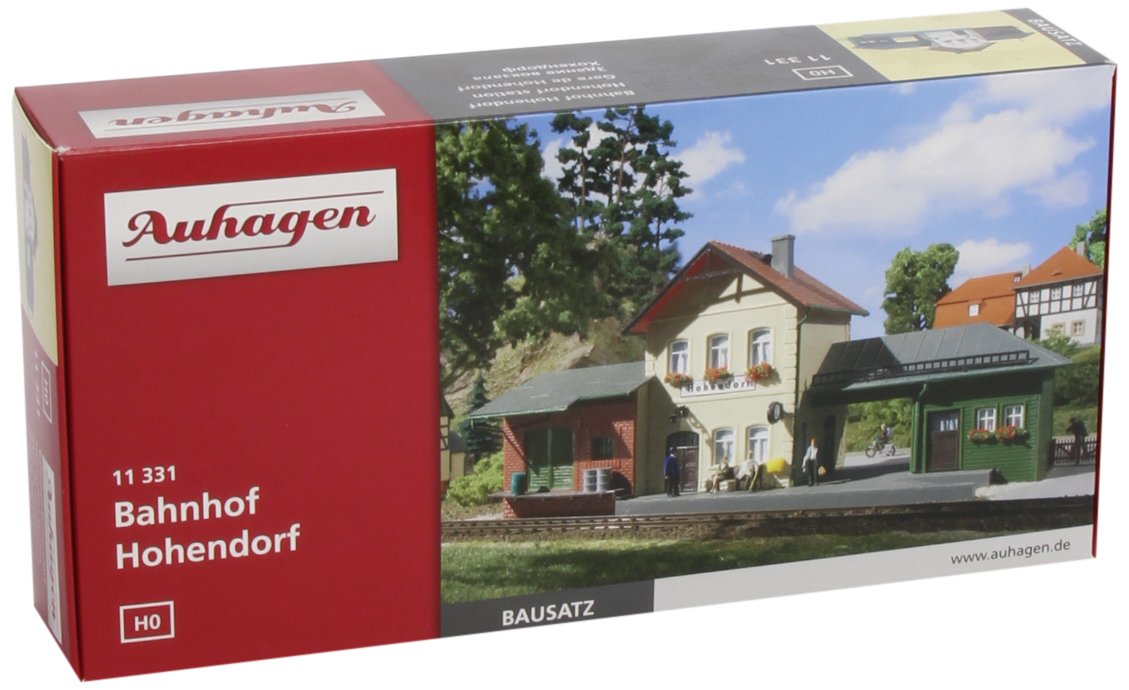 Auhagen Station High Village