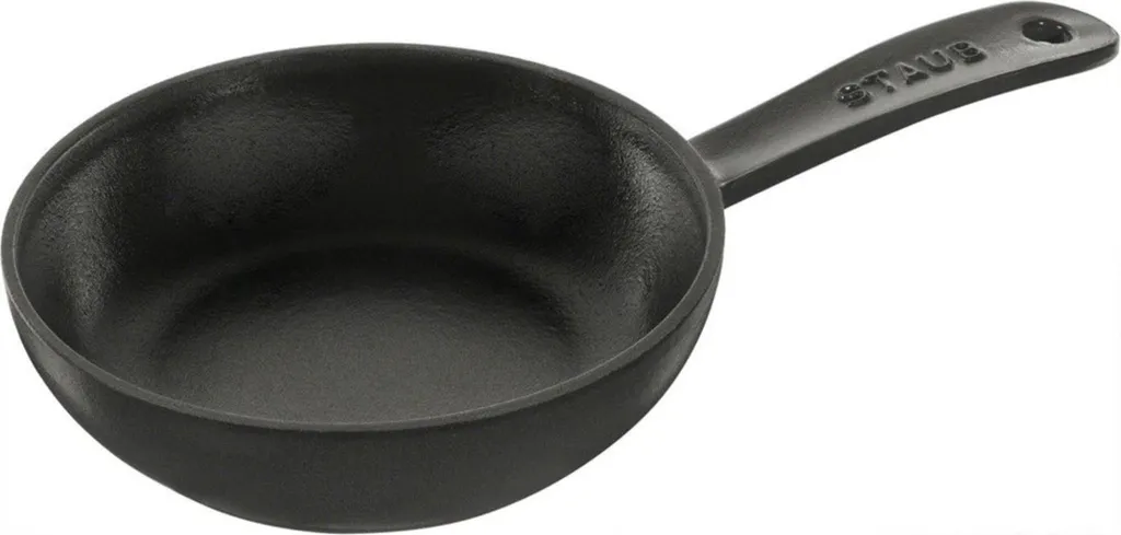 Staub frying pan with wooden handle, cookware, 27 x 6 x 29.5 cm