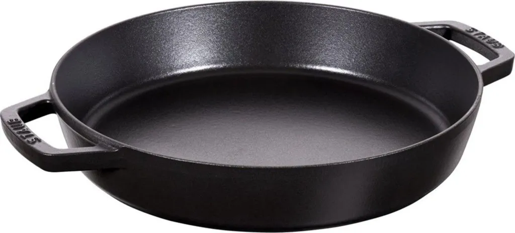 Staub Cocotte frying pan with 2 handles