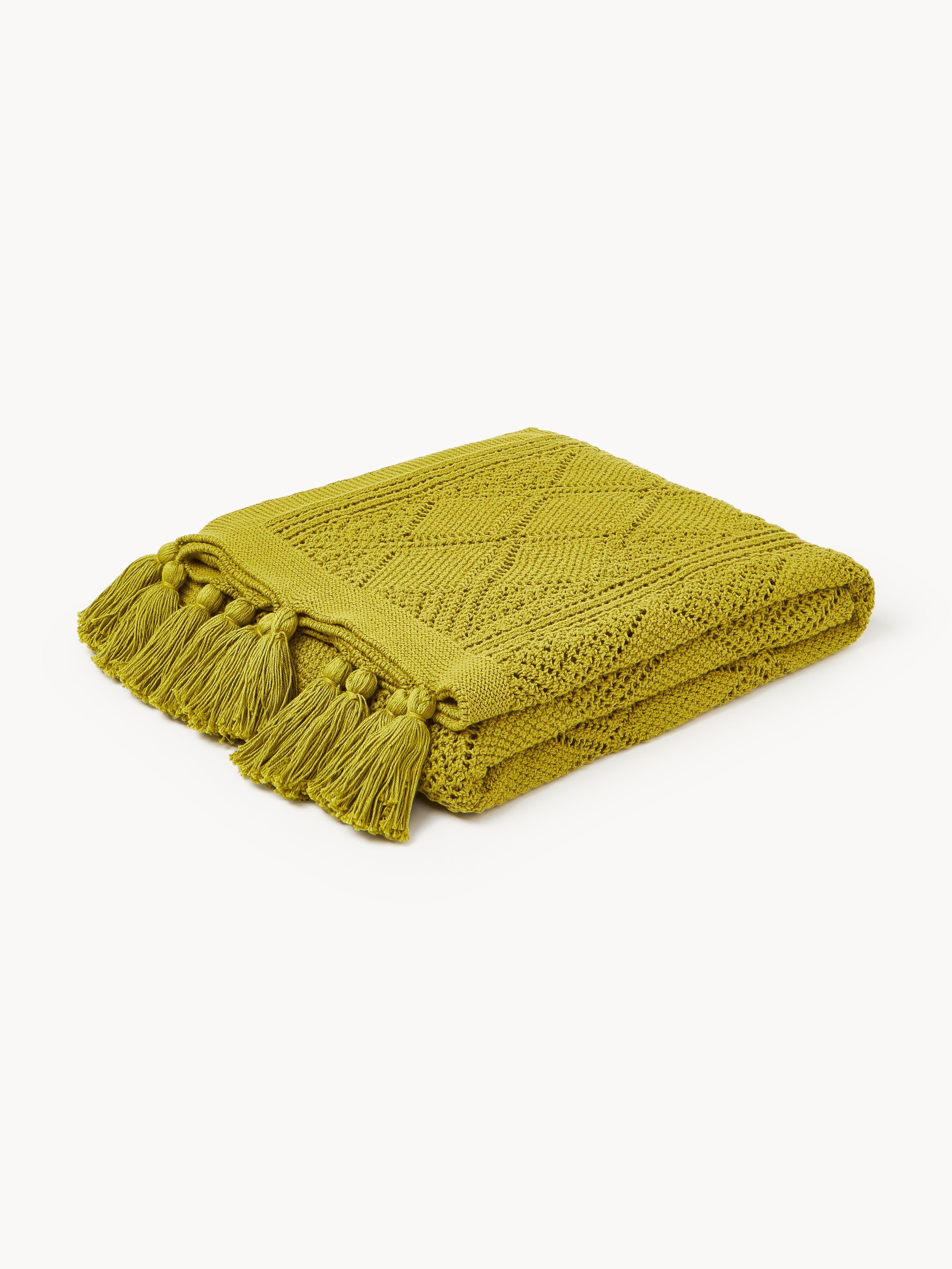 Westwing Collection Sarah knitted throw blanket with tassels, Green