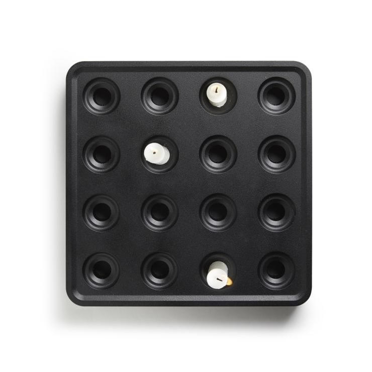 born-in-sweden Stumpastaken Candle Holder Black
