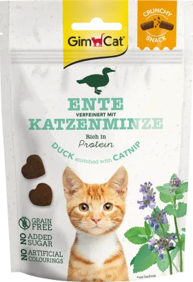 GimCat Cat treat, crunchy snack with duck & catnip, 50 g