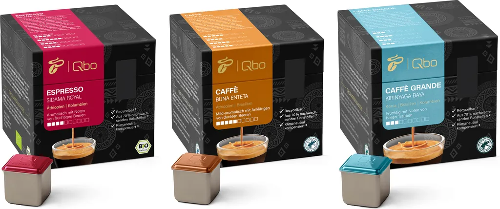 Tchibo Qbo Fruity Premium Coffee Capsules, 81 pieces, 3x27 cube-shaped capsules, various fruity coffee varieties, aroma-sealed, climate-neutral offset, coffee enjoyment set at a special price 607g