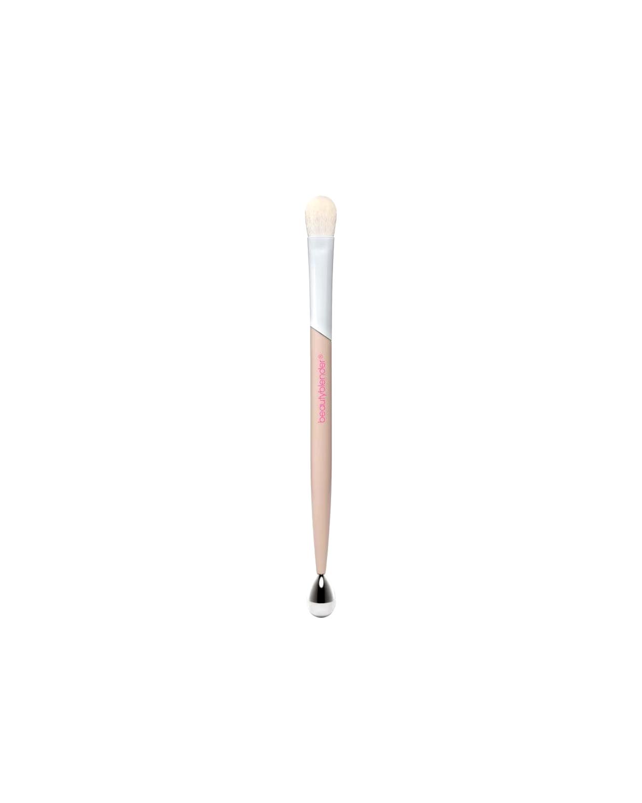 The original beautyblender powder brush