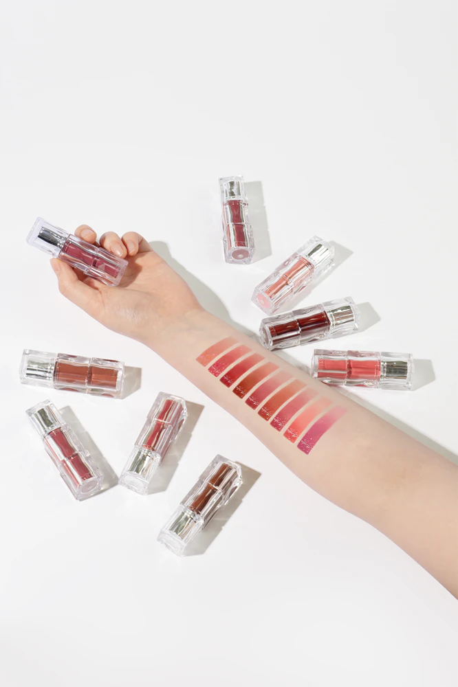 TIRTIR Waterism Glow Tint long-lasting lip gloss with moisturizing effect